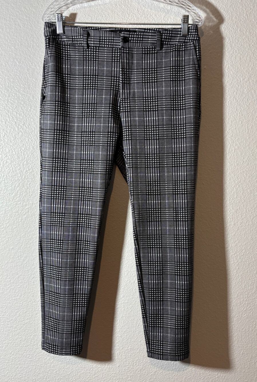 Mauvais Men's Size 32 Gray Plaid Slim Fit Tapered Stretch Trouser Chino Pants